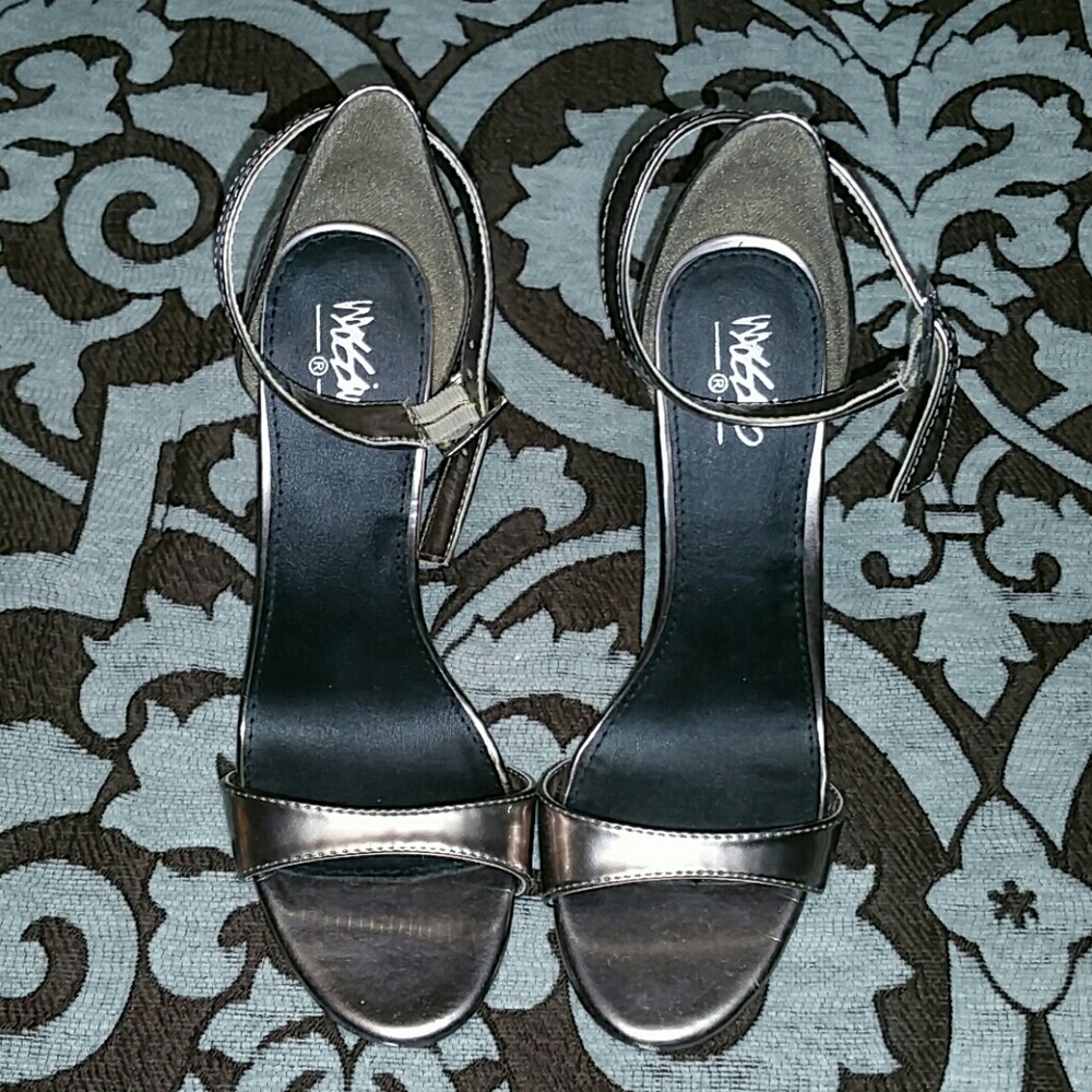 Mossimo open toe heels